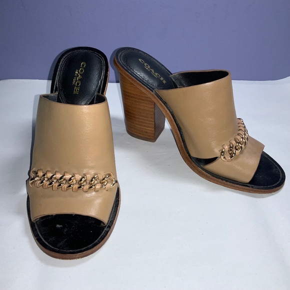 Coach kylie semi matte calf mules stack heels Sz 6.5B gold tone chain accent - Picture 1 of 8